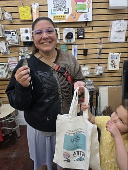 Art No 024 Agitsi Stained Glass